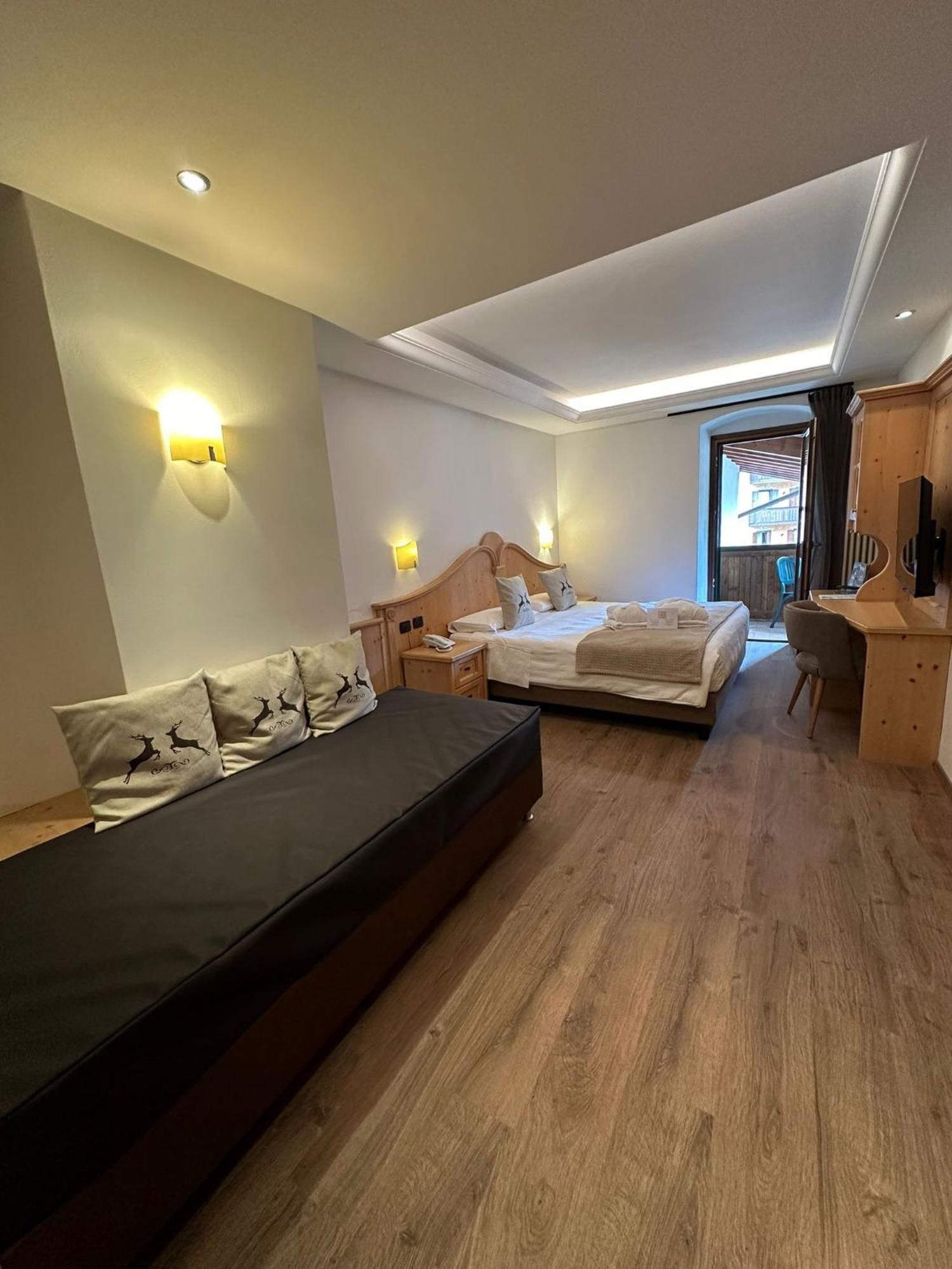 Hotel Isolabella Wellness Fiera Di Primiero Dış mekan fotoğraf